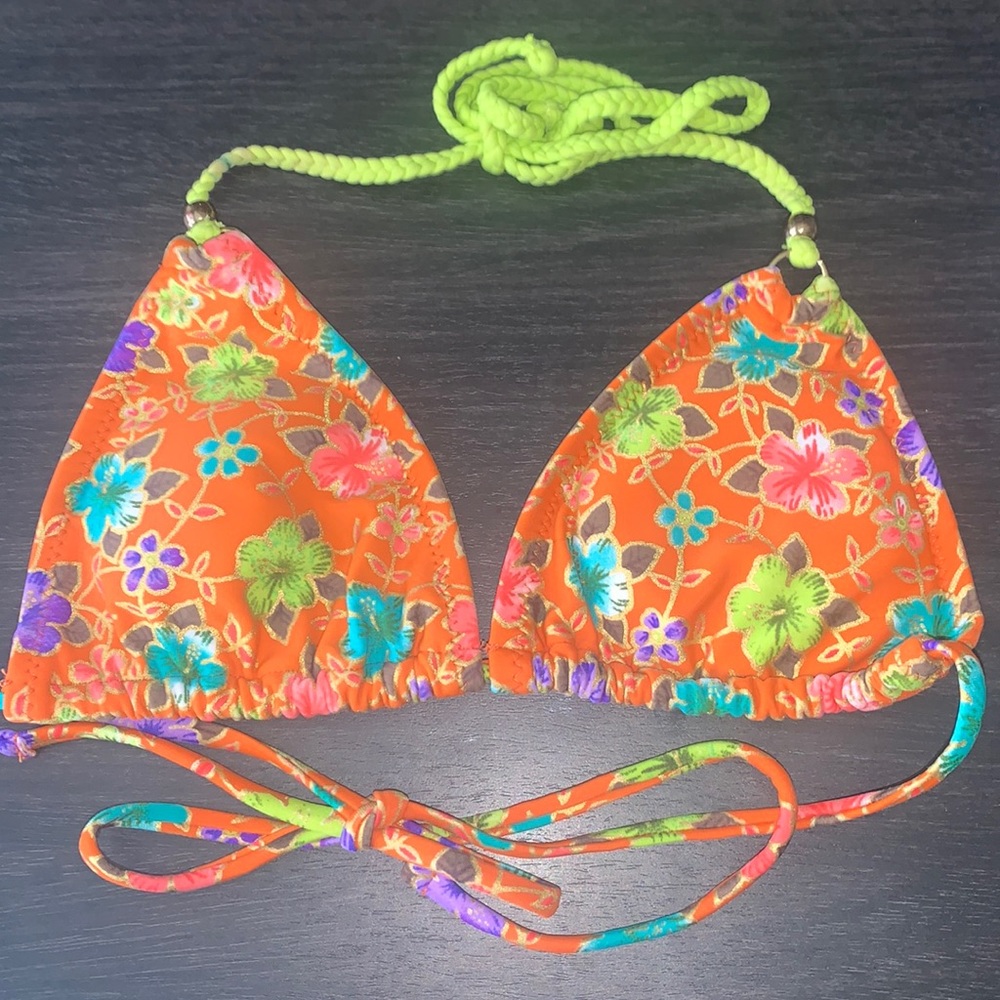 Raisins bikini top